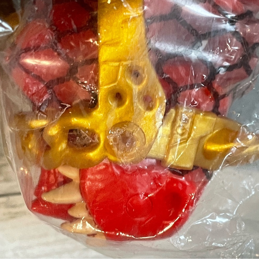 Treasure X Dino Gold Dino Dissection Toy New - Picture 6 of 12